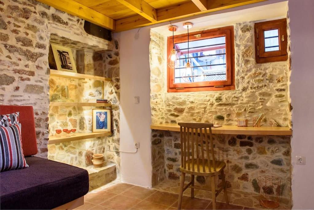 Apartamento Lavrio Stone House 5 Min From The Centre/Port Exterior foto