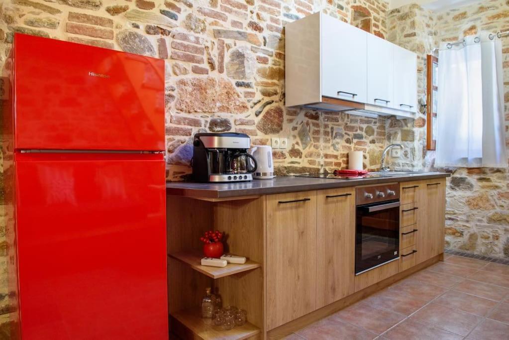 Apartamento Lavrio Stone House 5 Min From The Centre/Port Exterior foto